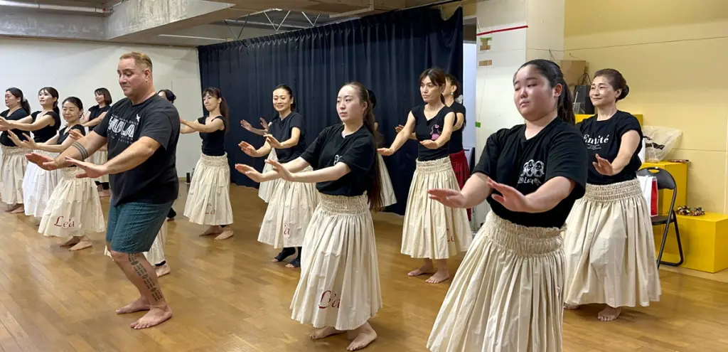 自由ヶ丘教室 - 自由が丘・高田馬場・志木のフラダンス教室「フラ